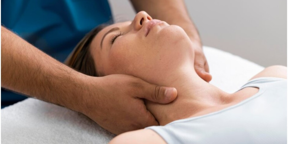 How Intimate Touch Therapy in London Promotes Relaxation and Emotional Reconnection