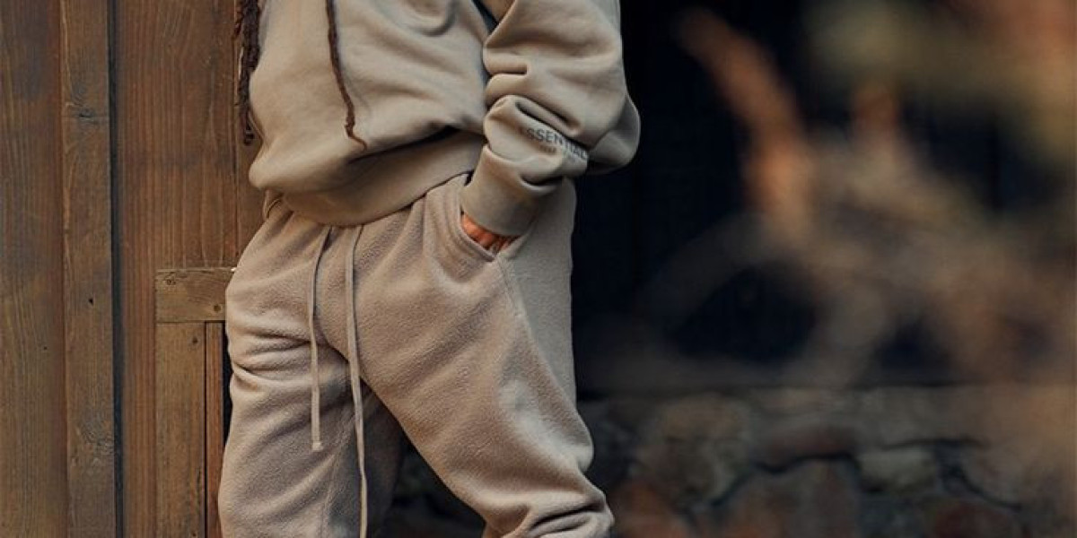 Fear of God Essentials Hoodie: The Everyday Luxury Streetwear Staple