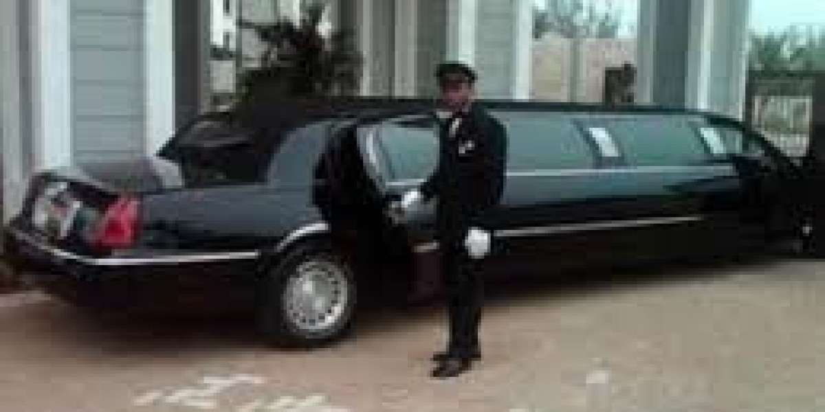 Limousine Service and Airport Limo Service: Travel in Comfort and Luxury