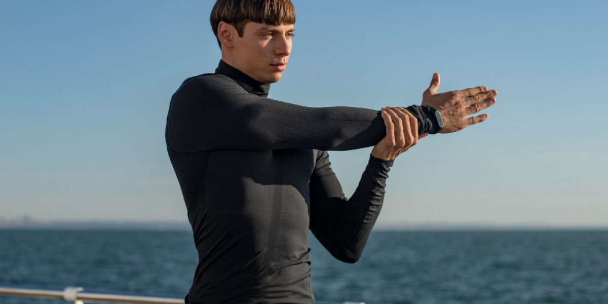 Rashguard Problems Solved: Fit, Fabric & Sun Protection That Lasts