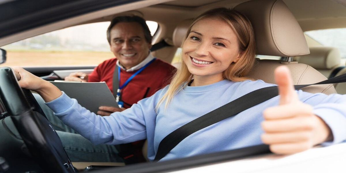 What to Expect on Your First Day at a Driving School in London ON