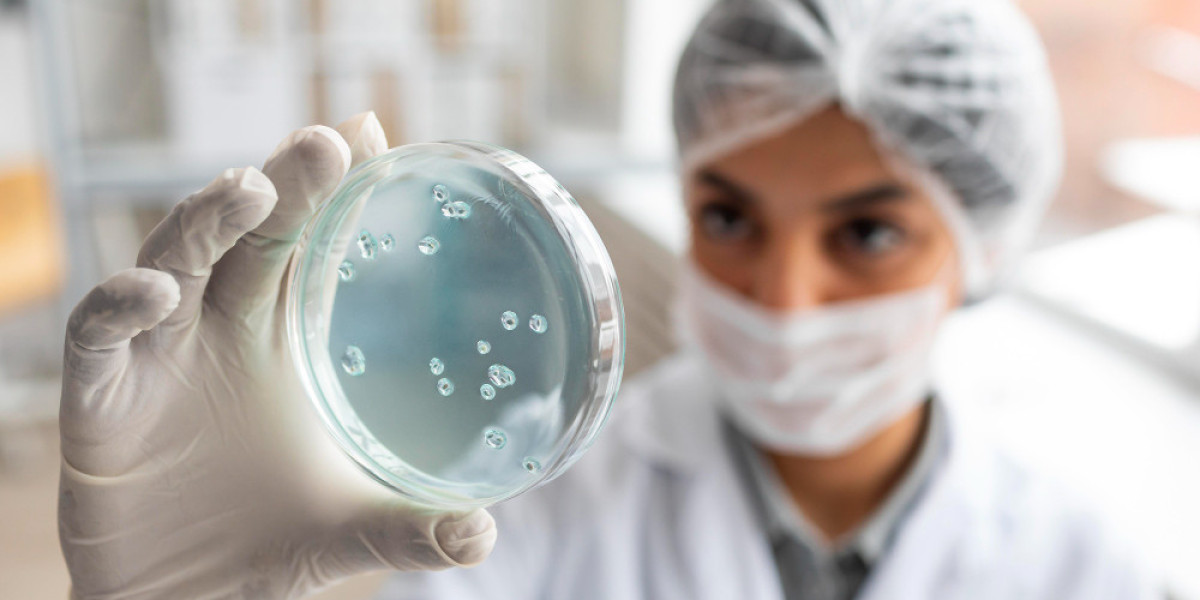 How does Azithromycin work for bacterial infections