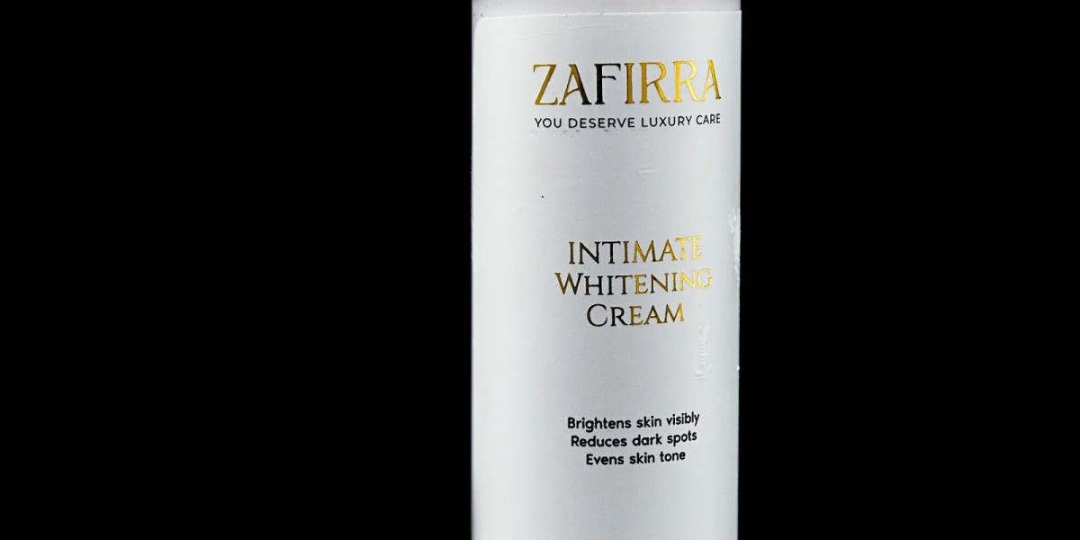 Skin Uniformity and Confidence: A Comprehensive Guide to Using a vagina whitening cream in Pakistan