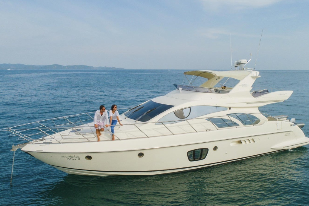 Corporate Yacht Party Packages in Dubai | Alam Yachts