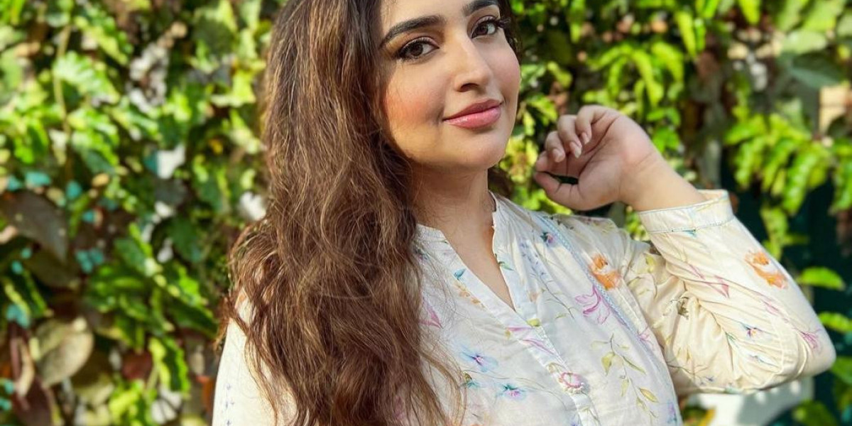 Jumeirah Call Girls: Elegant and Verified Companions for Exclusive Moments