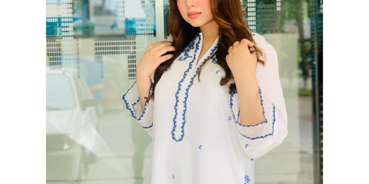 Discover Escorts In Bur Dubai: Professional Bur Dubai Call Girls at Your Service