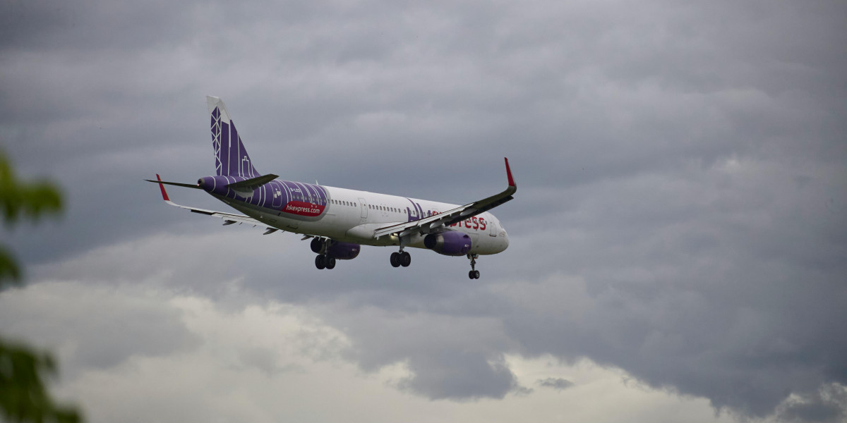 Equipment Transportation: Safe and Efficient Movement of Heavy and Specialized Assets