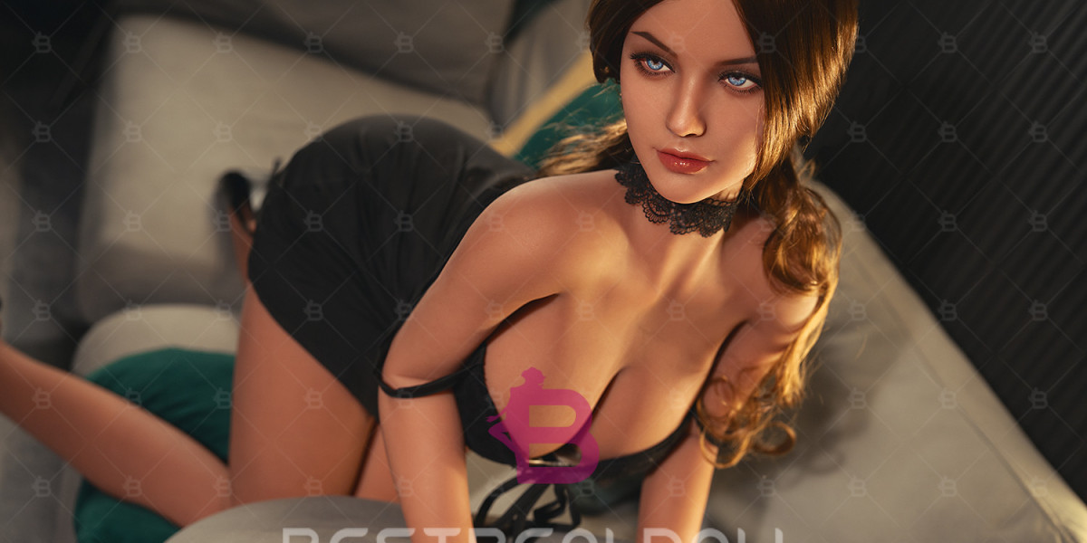 Sex Doll Helping Maintain Emotional Health in Busy Urban Life