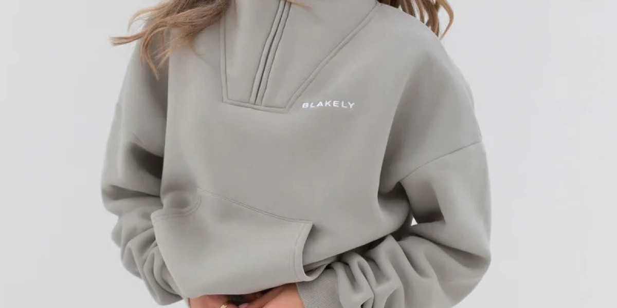 Blakely – A Modern Wardrobe Essential for Everyday Style