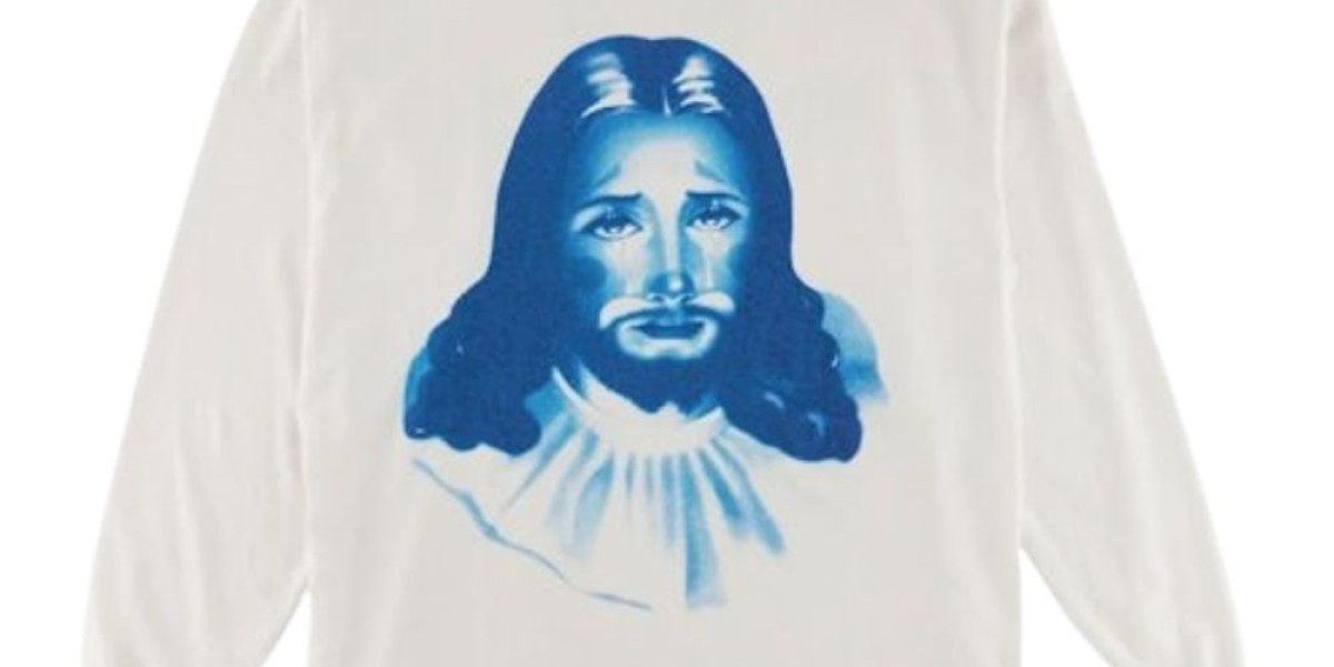 Urban Graphic Style Inspired by saint mxxxxxx