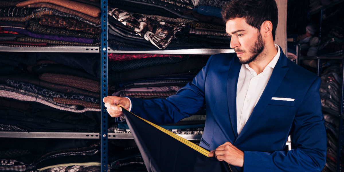 How to Choose the Right Suiting Fabric in Riyadh for the Saudi Climate