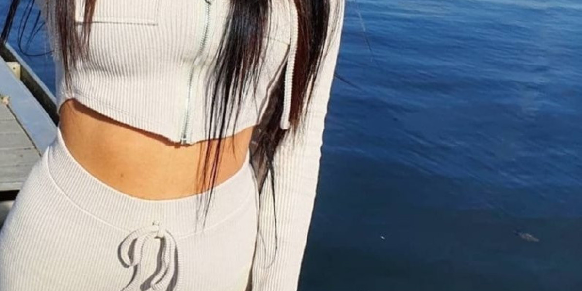 Hire Lucknow escort service and get premium category erotic service!