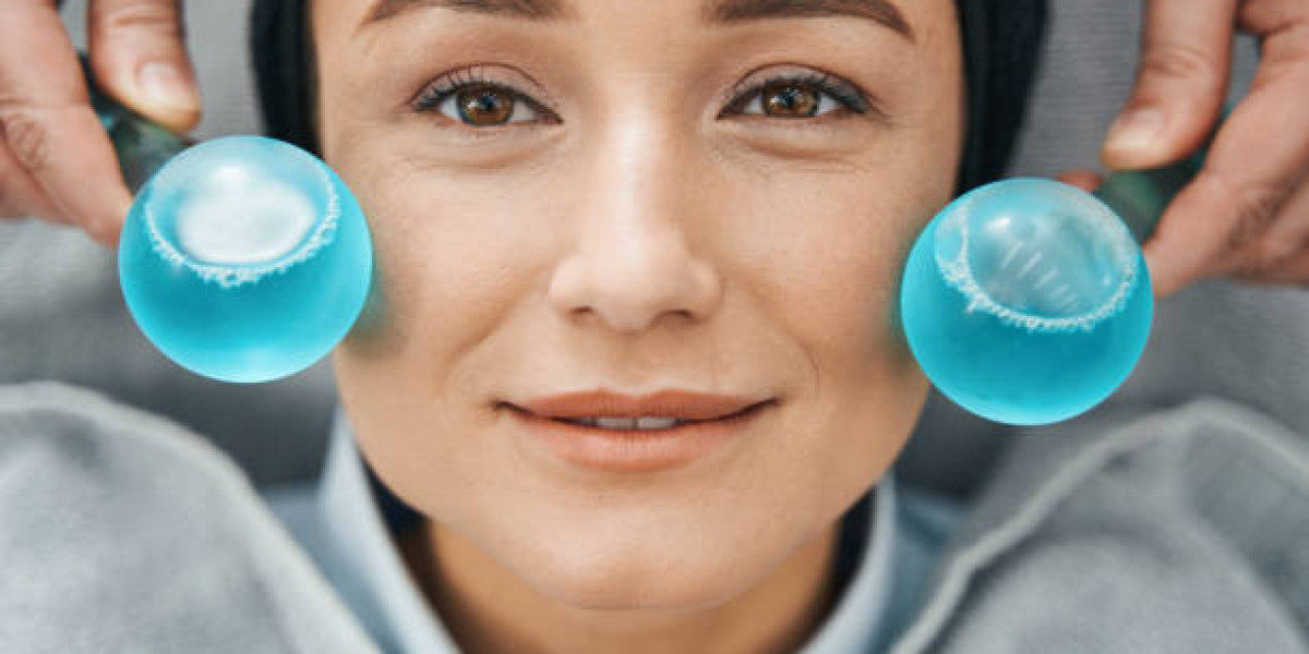 Get Fresh Radiant Skin from HydraCool Facial in Dubai Now