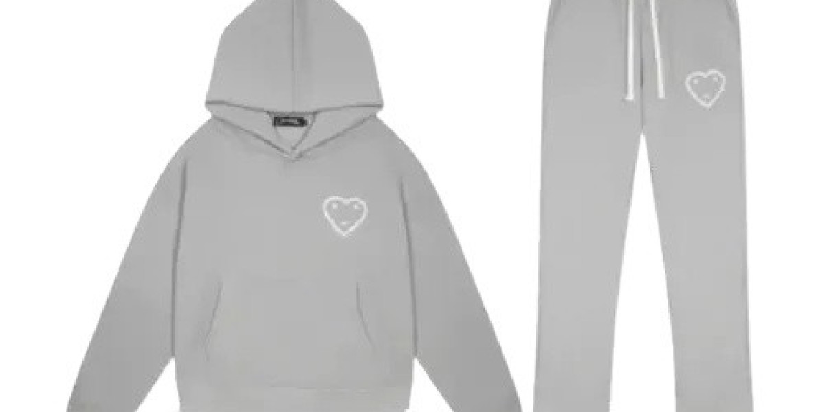 Carsicko Tracksuit Has Become the New Street Uniform