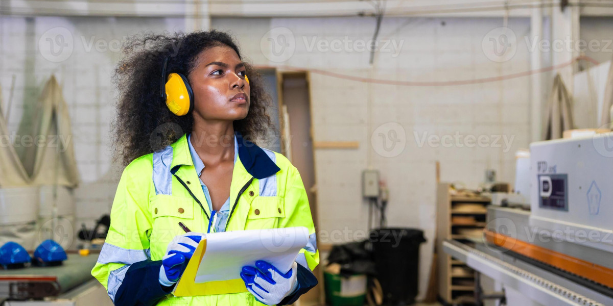 What Makes Dynamic Risk Assessment Effective?