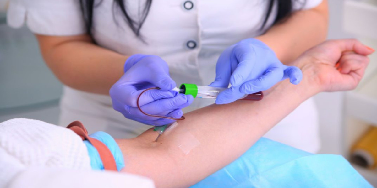 Why Phlebotomy Training in London Is Ideal for Job Security?