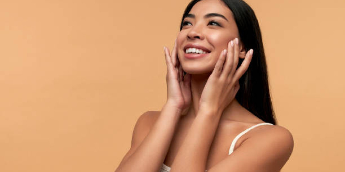 The Key Benefits of Skin Booster in Dubai for Glow