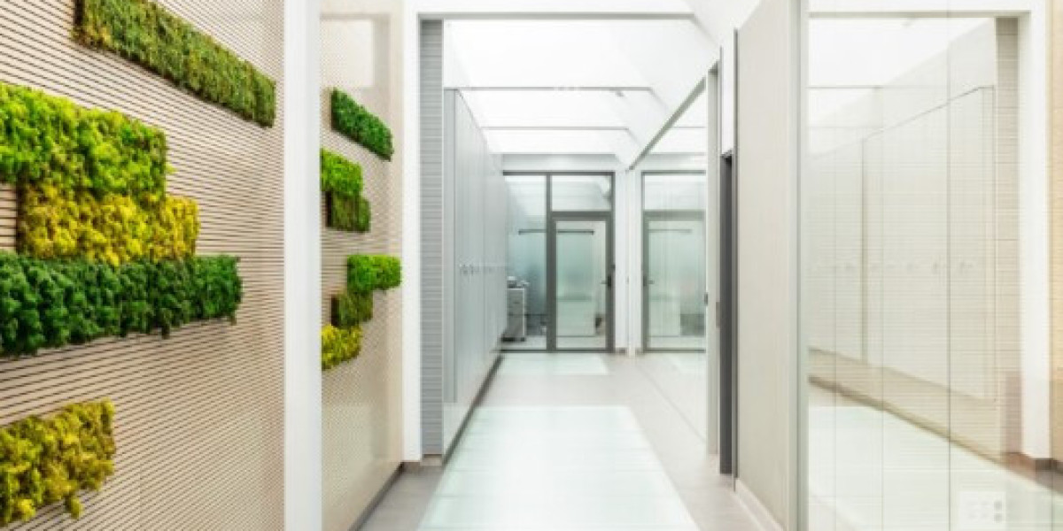 Proyectos jardines verticales: diseño, planificación y tendencias actuales