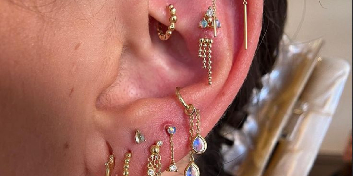 Ear Piercing in Dubai: Benefits of Professional Piercing