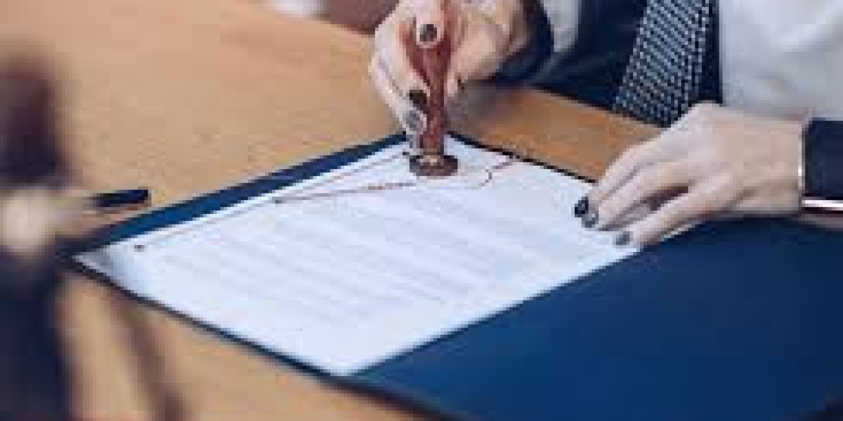 Secure and Accurate Notary Public Services for Trust Deeds and Contracts