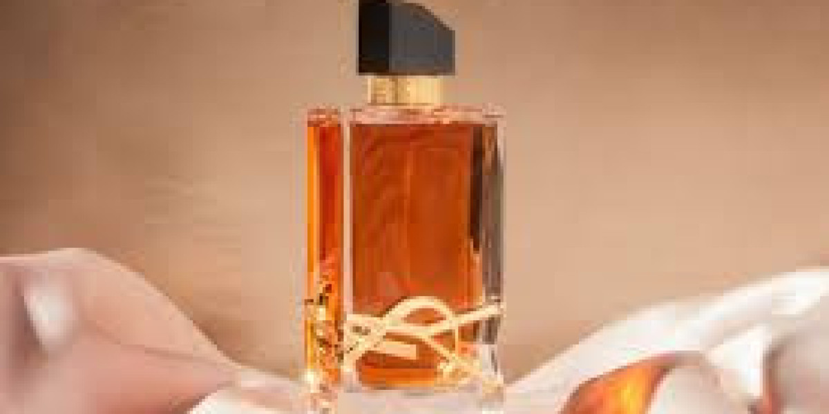 Oud Attar Price in Oman: Complete Buying Guide