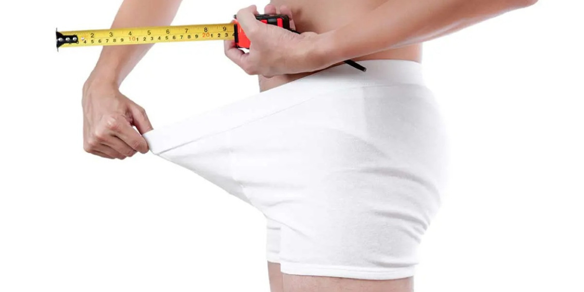 How Specialists Achieve Natural and Balanced Penile Enhancement Outcomes