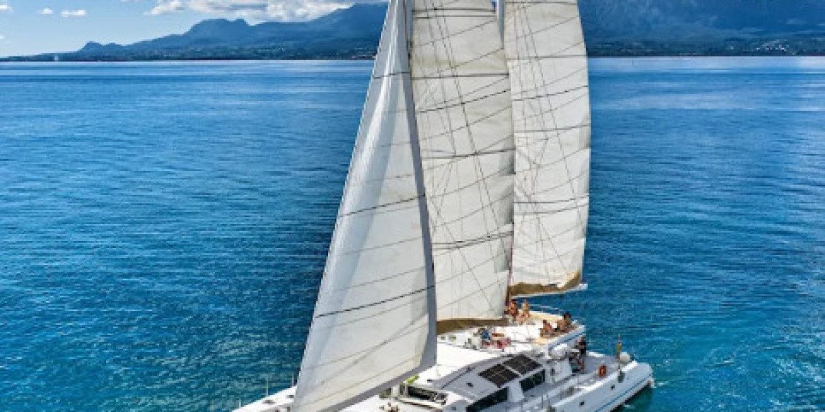 Catamaran charter New Caledonia