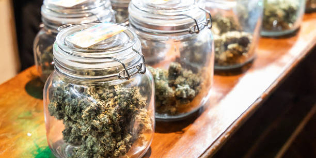 Fresh Strategies for Weed Dispensary Business Growth
