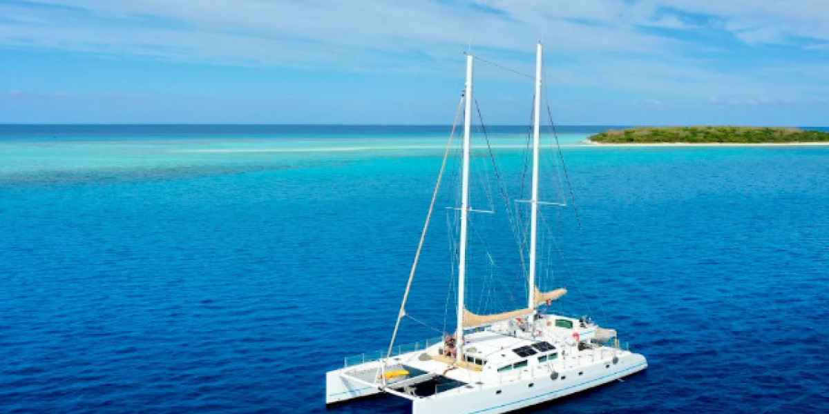 Yacht New Caledonia
