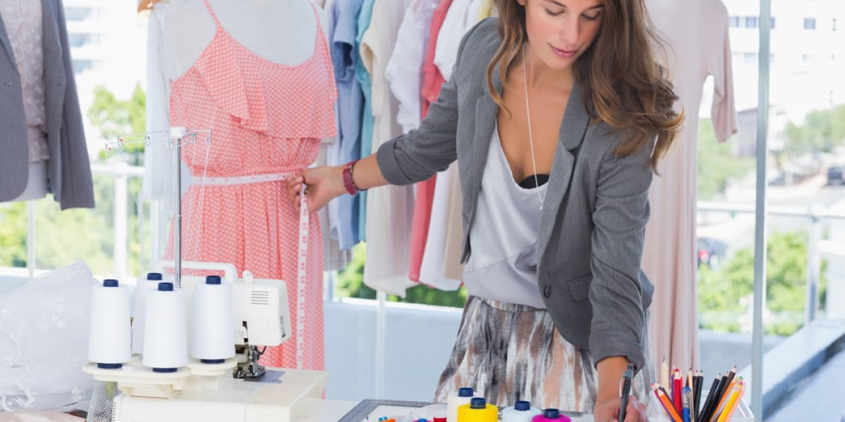 How Modern Shopping Trends Are Shaping the Online Fashion Experience