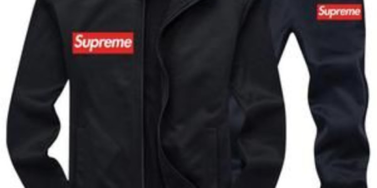 Supreme Hoodie: The Ultimate Streetwear Icon