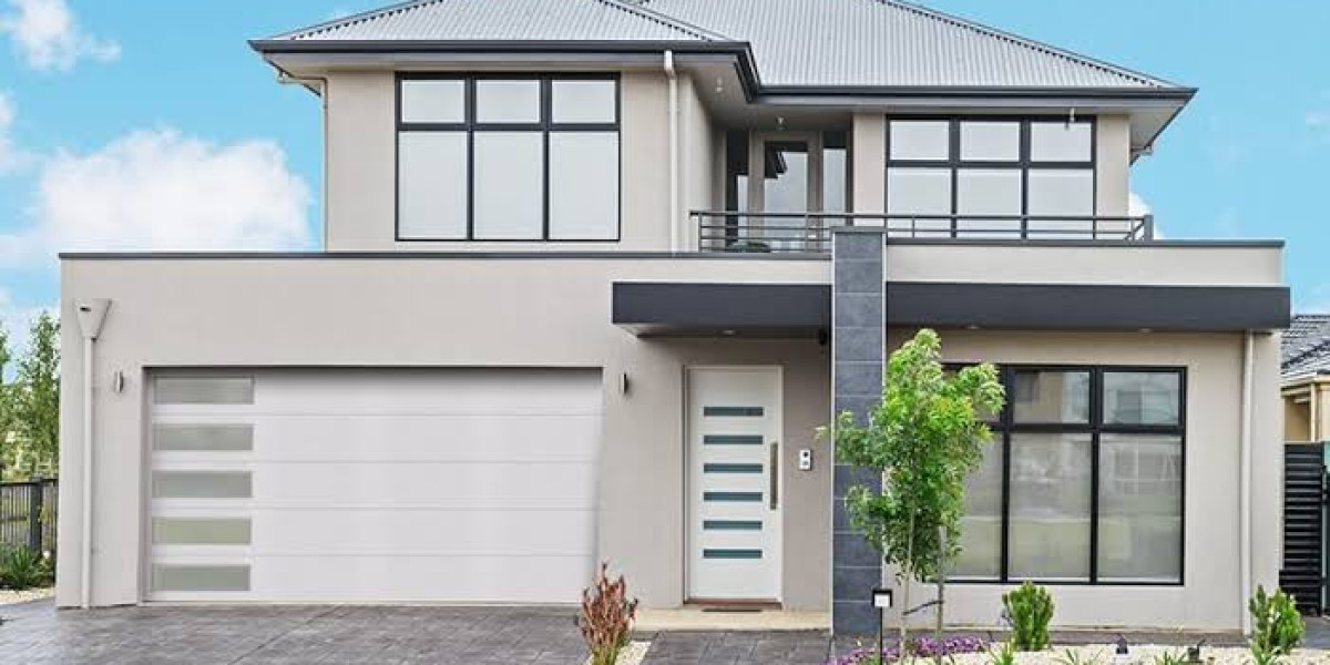 Choosing the Right Garage Door Installation Phoenix AZ with Farnsworth Garage for Your Home