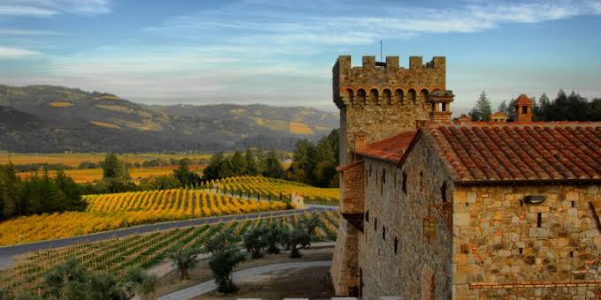 Natural Stone Features for Napa Wine Country Landscapes