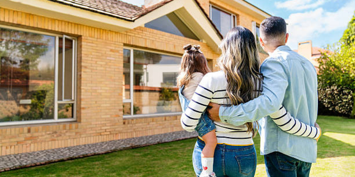 Luxury Living Real Estate Consultant Ideas