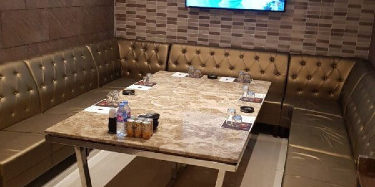 강남구구단 쩜오 노래방과 서울 강남 밤문화 구조에 대한 심층 문화 분석 및 키워드 기반 트렌드 해설 보고서