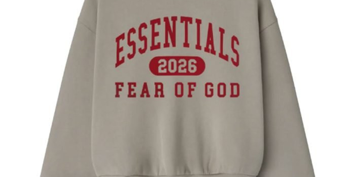 Essentials Hoodie Ireland – Premium Streetwear Guide