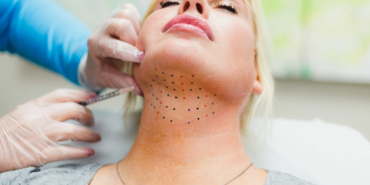 Patient-Focused Clinics for Double Chin Removal in Dubai