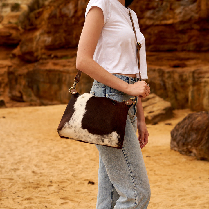What to Look for When Buying a Handmade Real Cowhide Bag - Posts Content