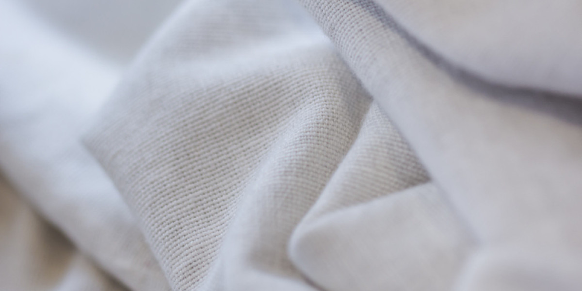 How Cotton Fabric Supports Better Garment Structure and Fit