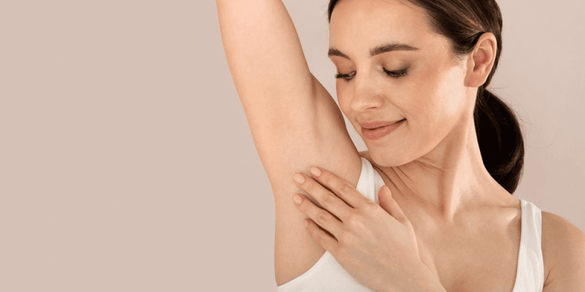 Top 3 Clinics for Hyperhidrosis Treatment in Dubai