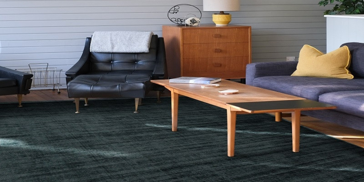 Cleaning Paint from Carpet Without Ruining the Fibers