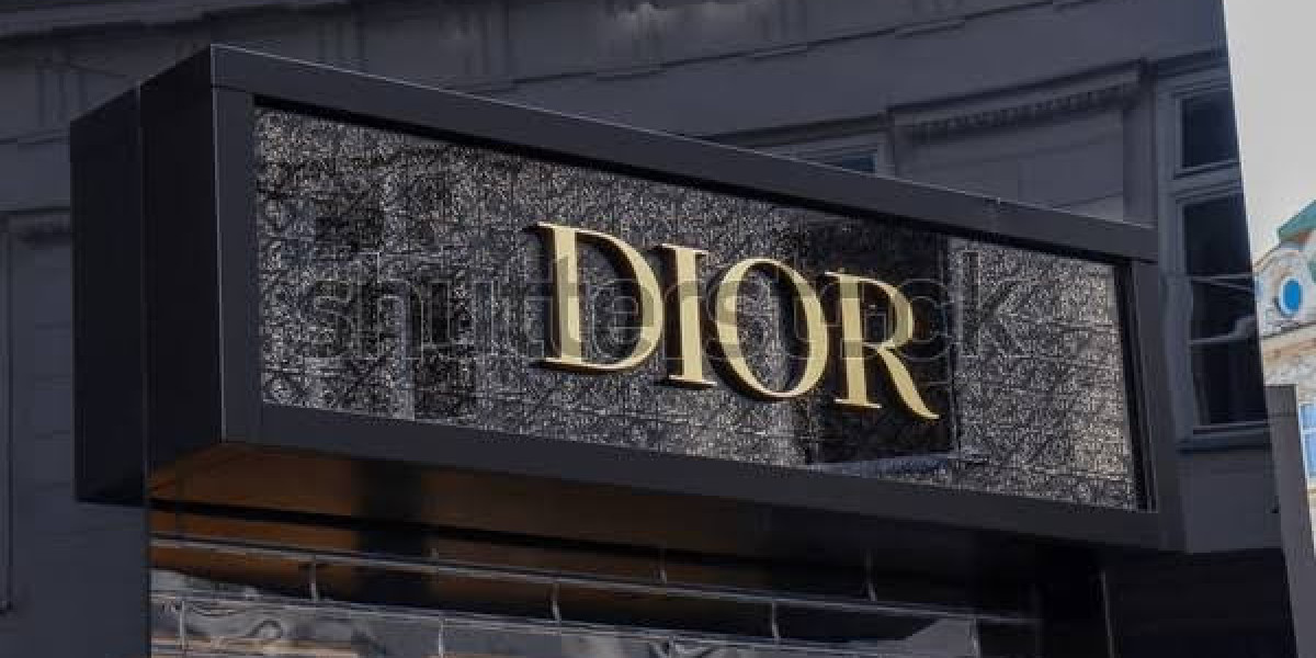 How to Build a Luxury Wardrobe With Christian Dior Clothing