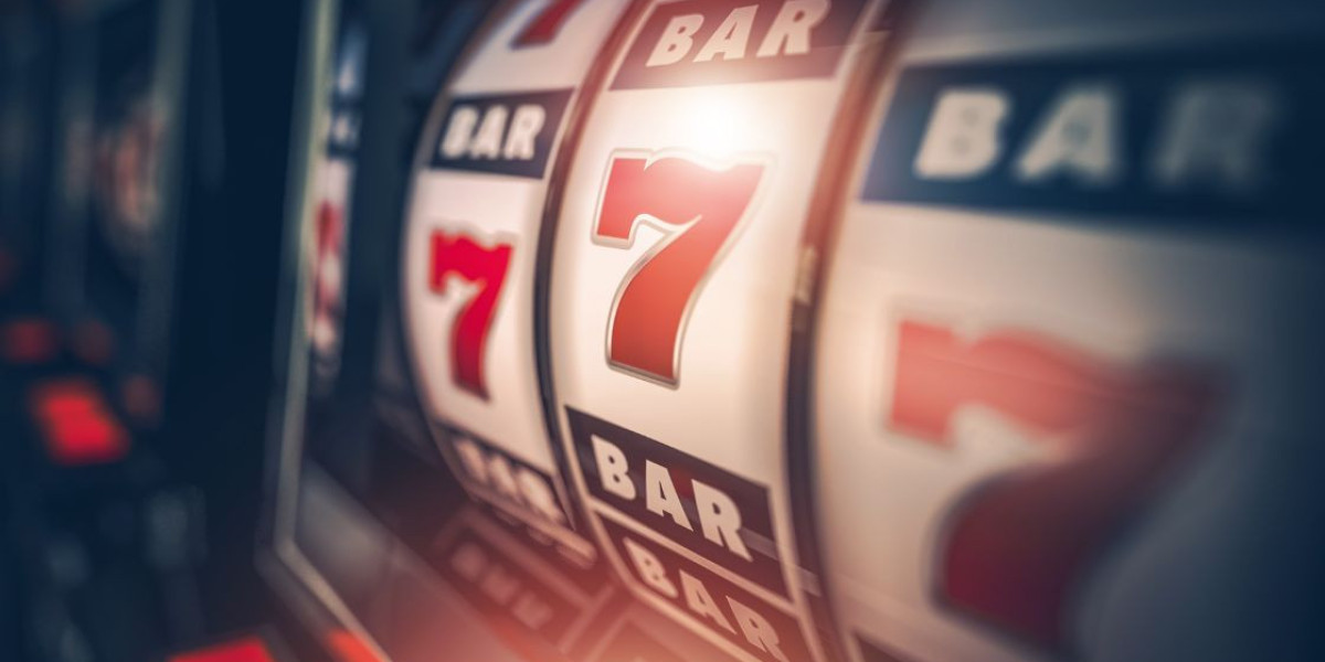 Online Slot Game Guide: Mechanics, RTP, Volatility and Features