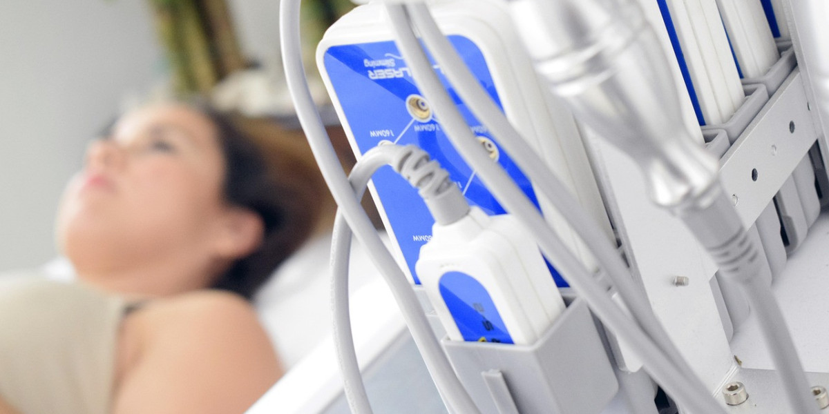 Finding the Right Oncologist in UAE: A Guide to Expert Cancer Care