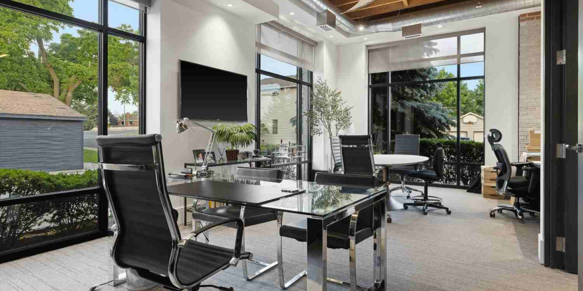 What Buyers and Sellers Should Understand About Working With a Las Vegas Realtor