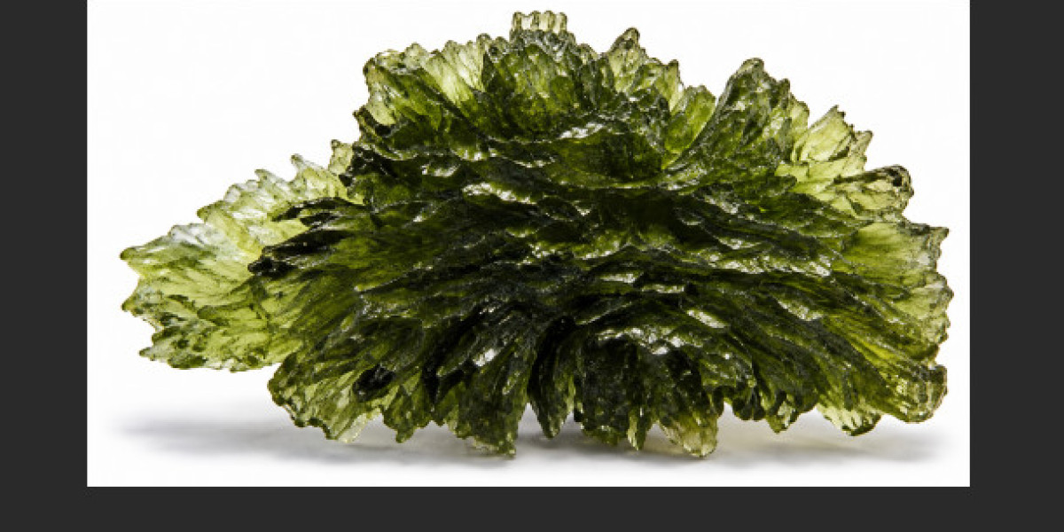 How to Choose a Reliable Moldavite Wholesaler in Singapore for Your Business