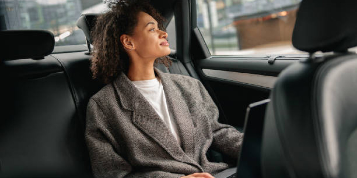 Car Service in Manhattan: Reliable Rides for Business, Airport & City Travel