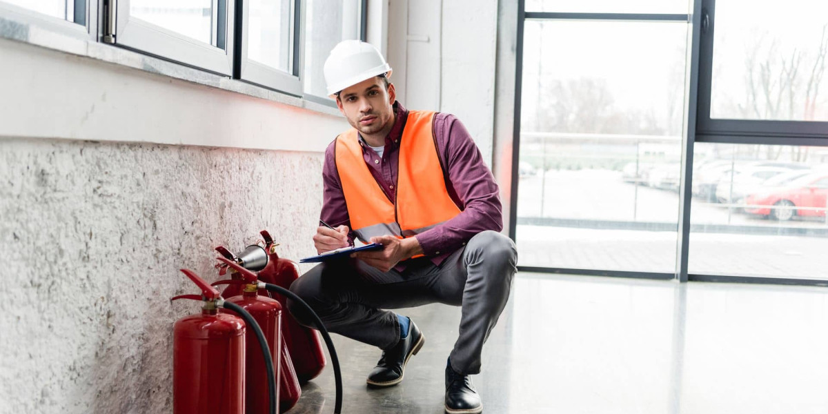 Fire Watch Guards for Hotel Renovations: Maintaining Guest Safety